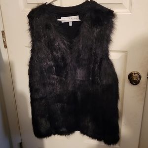 Women's faux fur vest size 2xl